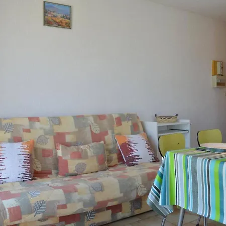 Apartment Appt 2 Pieces, 200m Plage, Parking Prive, Animaux Acceptes - Pierre La - Fr-1-229d-233 Saint-Pierre-la-Mer (Aude)